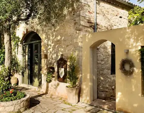 Hotel Familia Boutique Ithaka