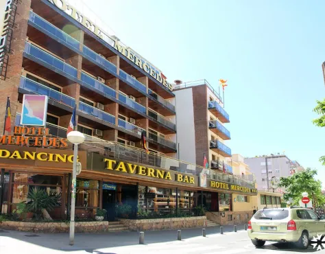 Vintage Hotel Mercedes