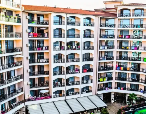 Karolina Complex Sunčev Breg