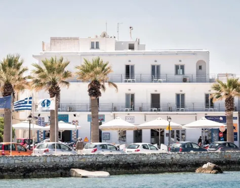 Oasis hotel Paros
