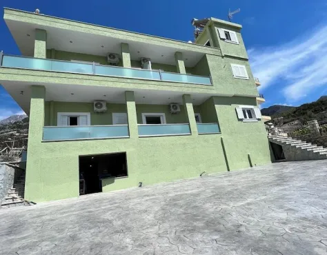 Oscar Apartments Drymades