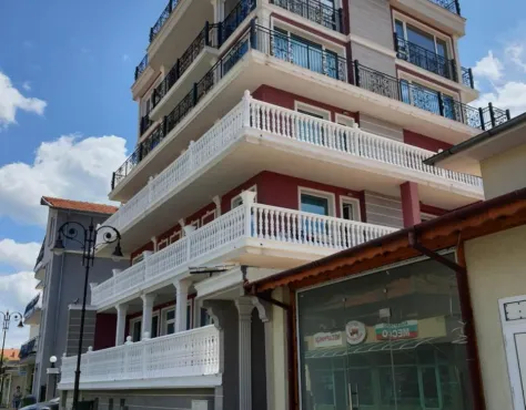 Roel Residence Apartments