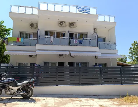 Nikolas Lux 1 Nea Kalikratia