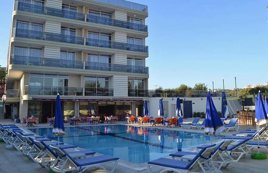 Uživajte u udobnosti i raznovrsnosti uz Belmare Hotel. Samo korak od plaže, sa bogatim sadržajem i turskim specijalitetima. Rezervišite sada!