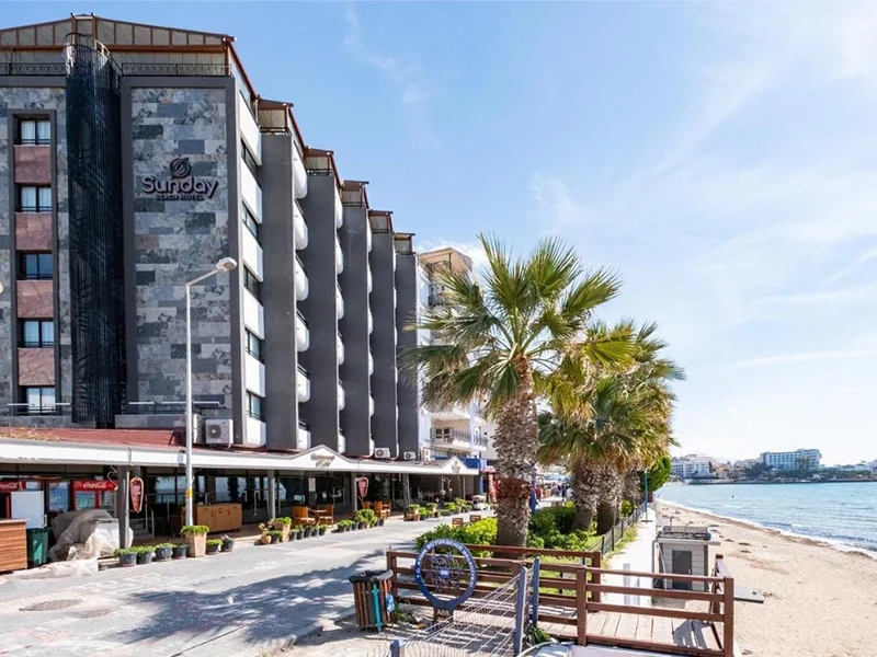 Uživajte u nezaboravnom odmoru na obali Egejskog mora uz Sunday Beach Hotel 3*. Rezervišite sada za savršenu kombinaciju udobnosti i luksuza.
