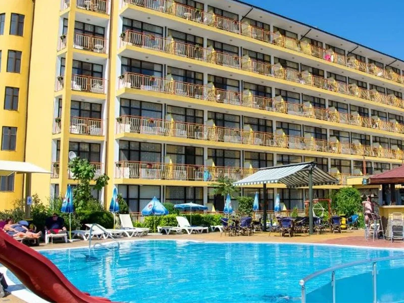 Otkrijte rajski odmor u u Trakia Garden Hotelu - Sunčevom Bregu! Udobne sobe, osvežavajući bazen, bogata gastronomska ponuda i aktivnosti vas očekuju!