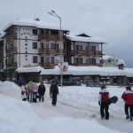 Hotel Dumanov 3* u Banskom, na samo 300m od gondole, nudi udobne sobe i apartmane, sa sadržajima poput restorana, saune, fitnessa i jacuzzi-ja.