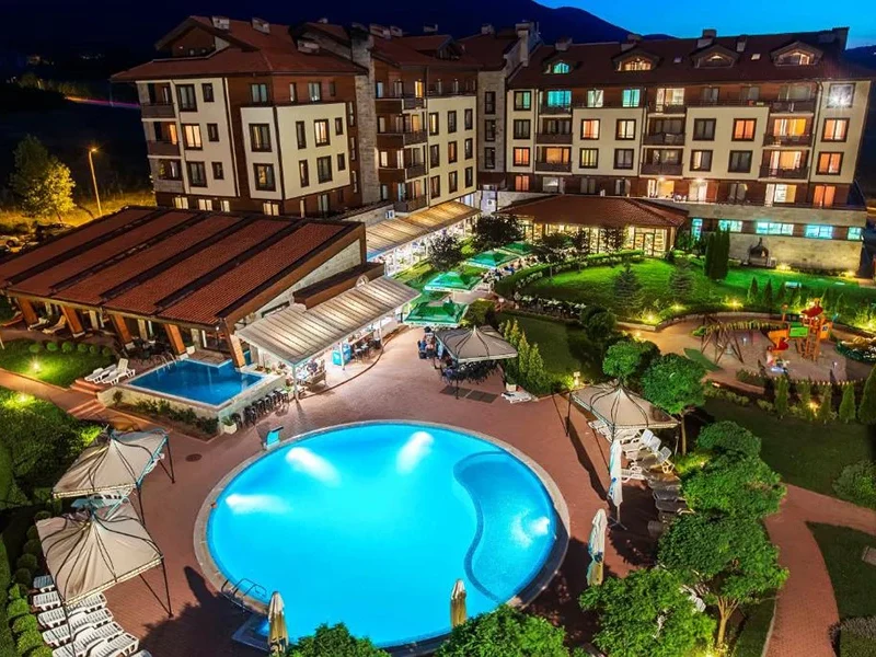 Murite Park Hotel Bansko 4*, savršeno mesto za Vaš zimski odmor. Nudi luksuzan smeštaj, wellness i ski sadržaje. Uživajte u prirodi i relaksaciji!