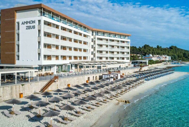 Ammon Zeus 4* – hotel na obali Halkidikija, u Kalitei. Luksuzan smeštaj, plaža sa plavom zastavicom, wellness i prelepa priroda. Rezervišite svoj odmor!