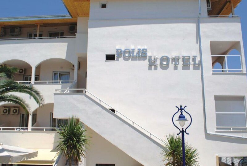 Elinotel Polis 3* u Haniotiju – moderan hotel na 300m od plaže! Uživajte u bazenu, all-inclusive opciji i komfornom smeštaju za savršen odmor na Halkidikiju.