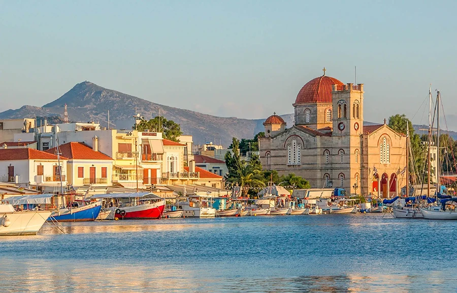 Duhovno putovanje na Eginu i Solun: Posetite hram Svetog Dimitrija i manastir Svetog Nektarija. Otkrijte milost, čuda i duhovni mir ovog blagoslovenog putovanja.