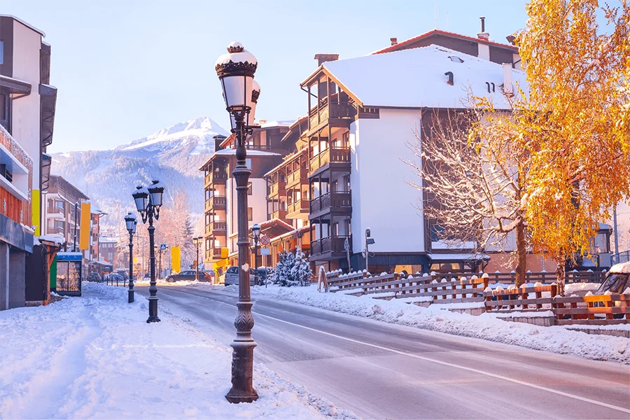 Bansko 8. mart – proslavite Dan žena u Banskom, Bugarska. Uživajte u skijanju, balkanskoj tradiciji i zimskim avanturama u nezaboravnom okruženju.