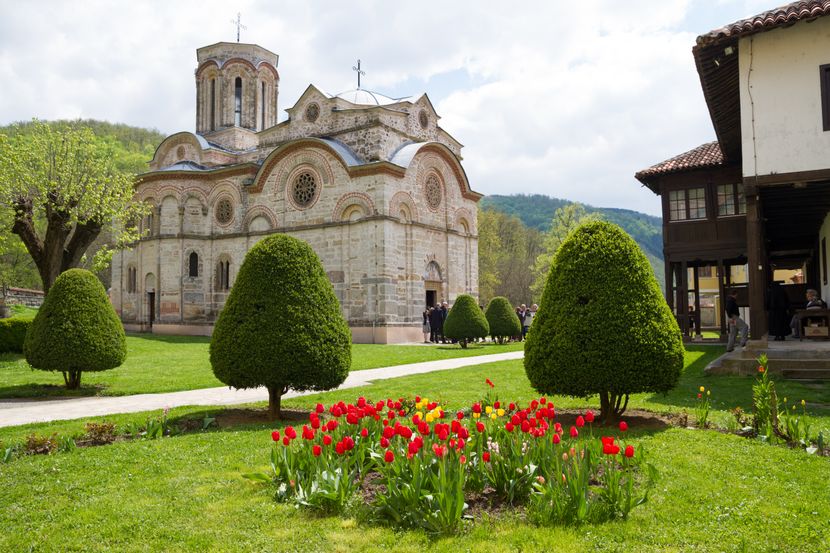 LJUBOSTINJA - OVČARSKO-KABLARSKE SVETINJE – duhovno putovanje kroz istorijske manastire, netaknutu prirodu i bogatu tradiciju srpskog pravoslavlja.